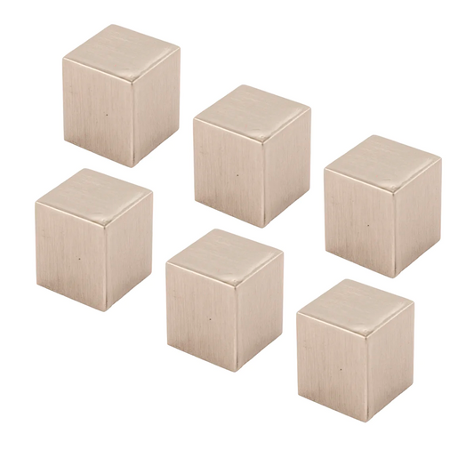 Caja con 50 piezas de Botón Zamak